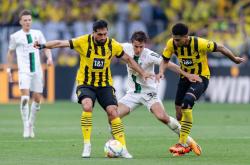 爱游戏登录入口-门兴格拉德巴赫在比赛中展现出团队精神