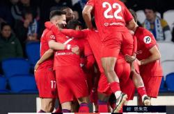 爱游戏在线登录-赫塔菲连环进球激起全体球员士气飙升的简单介绍