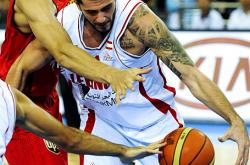 爱游戏app-黎巴嫩男篮队大比分胜出，晋级半决赛