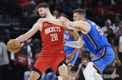 爱游戏官网-关于奇才主帅透露球队备战策略：侧重防守提高进攻效率的信息