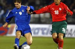 爱游戏官网网页版入口-斯洛伐克主场迎战保加利亚，全队备战认真