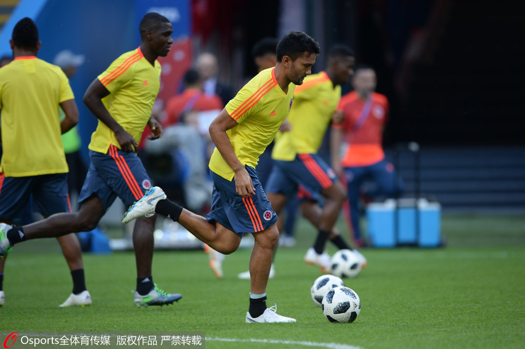 哥伦比亚与波兰队在喀山球场上演精彩对决，一触即发的简单介绍