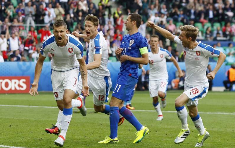 哥伦比亚与波兰队在喀山球场上演精彩对决，一触即发的简单介绍