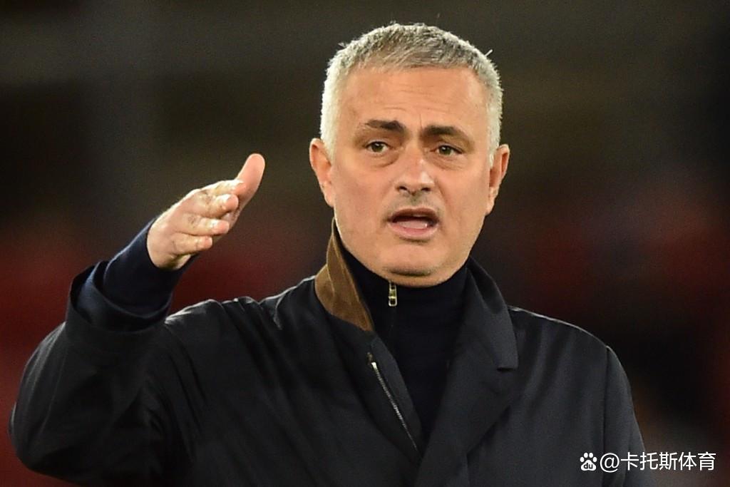 包含穆里尼奥回归英超，将执教热刺队带领全新征程的词条