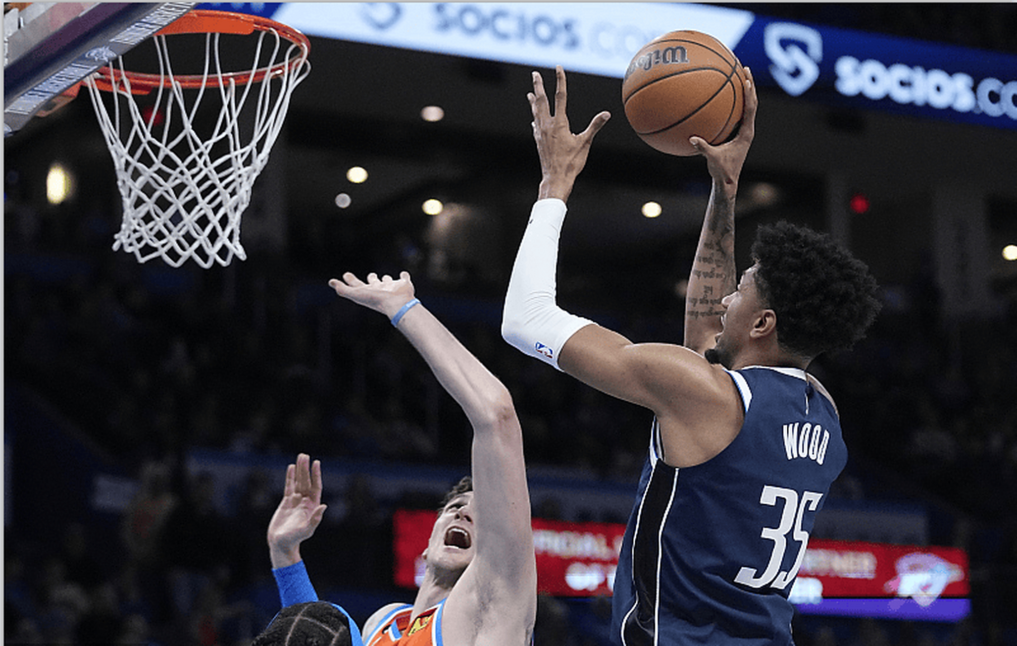 独行侠不敌老鹰，特雷-杨独得40分