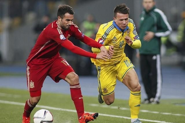 包含瑞典惨遭罗马尼亚逆转，无缘提前晋级阶段的词条