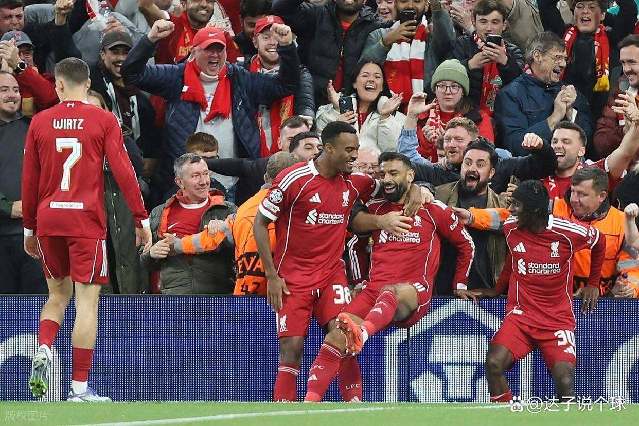 包含马德里竞技大胜菲尔米诺梅开二度的词条